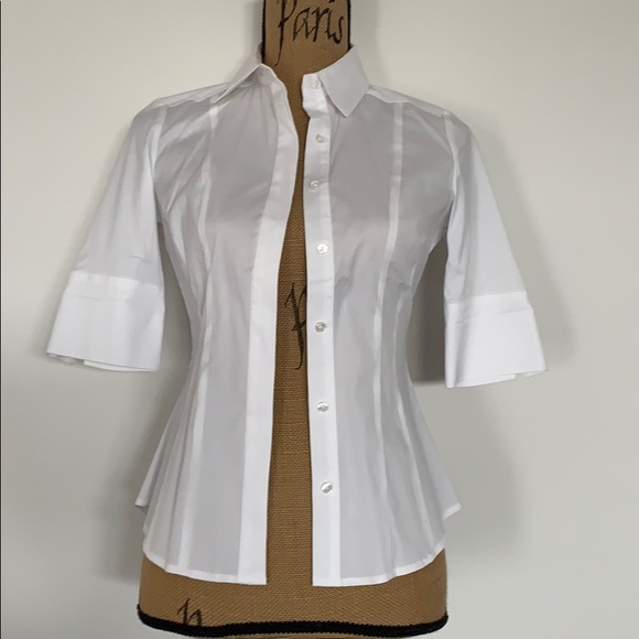 BRAND NEW WITH TAGS White 3/4 Sleeve Fitted Blouse - Picture 2 of 4